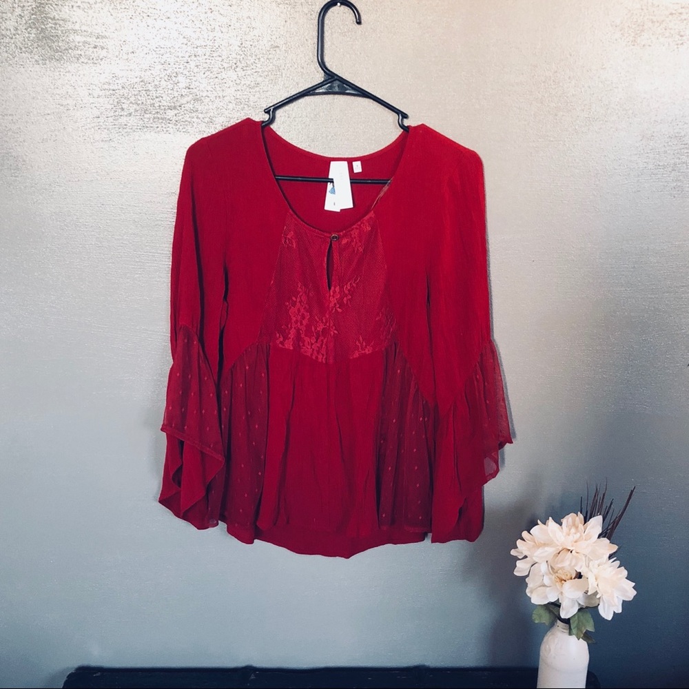 Adorable Top. 🖤